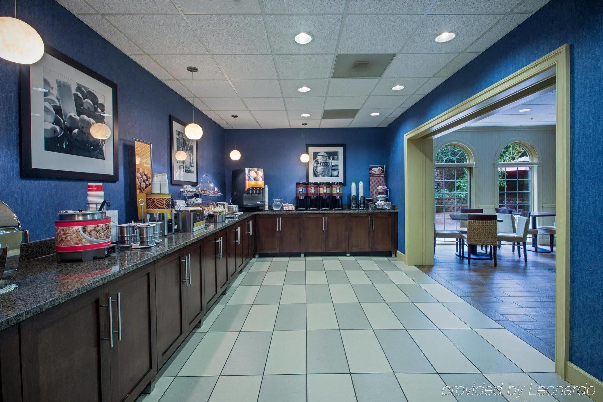 Hampton Inn Salem East - Electric Road Exterior photo